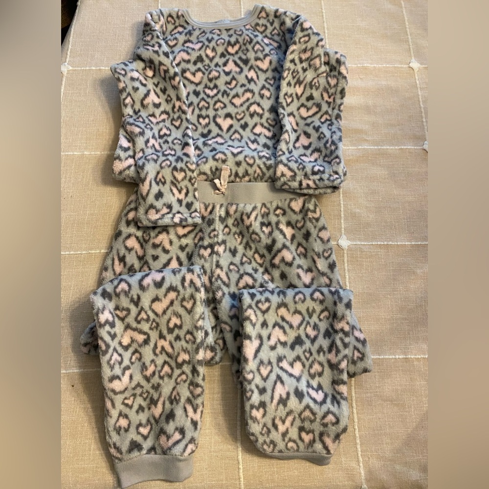 Pajamas! Heart/fleece pajamas that are warm!!